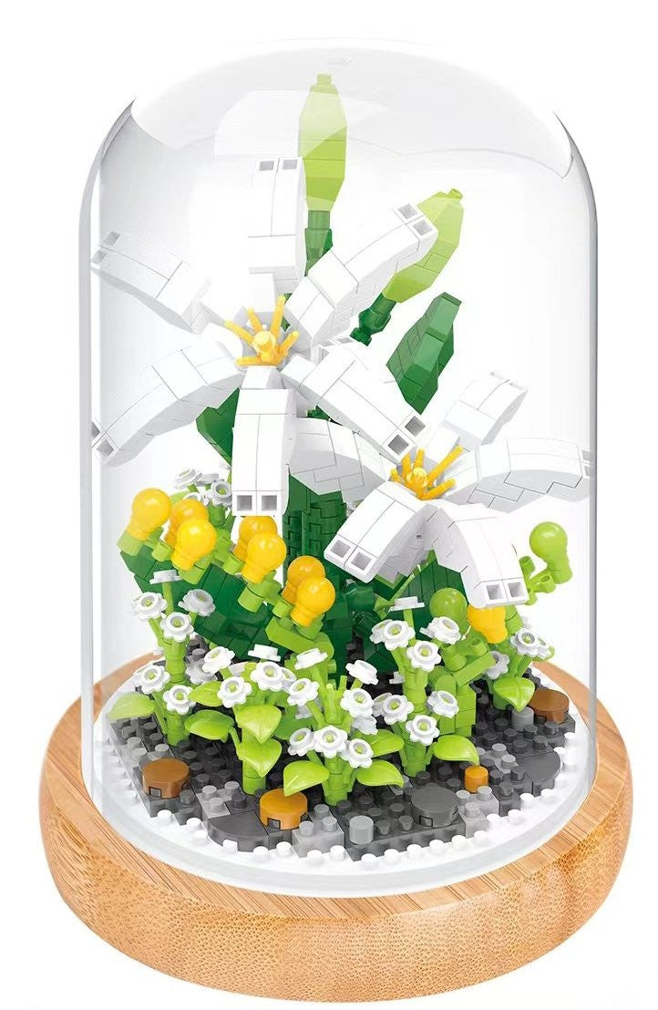 Madonna Lily - 540 (Micro) Pieces (12.6cm Tall)